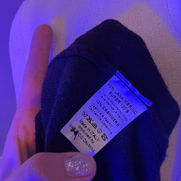 Luxury knit cardigan Merino/cashmere with silk ribbon and Swarovski crystals - Picture 3 of 9